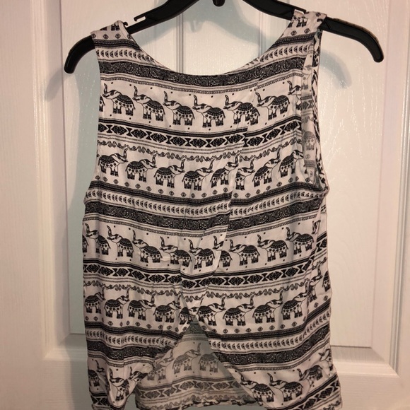 Size 8 H&M Coachella Collection Tank w/open back - Picture 2 of 2